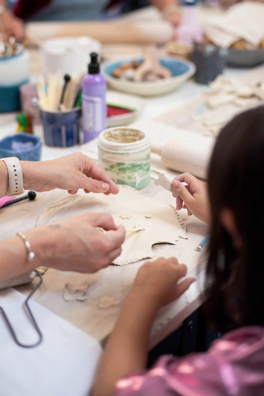 New ! Kids Handbuilding: SATURDAY 10-11:30 am  (4 Sessions)