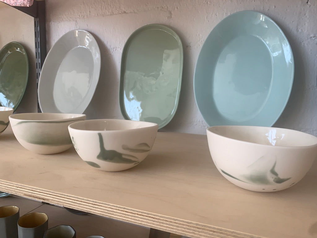 Simple Oval Plate