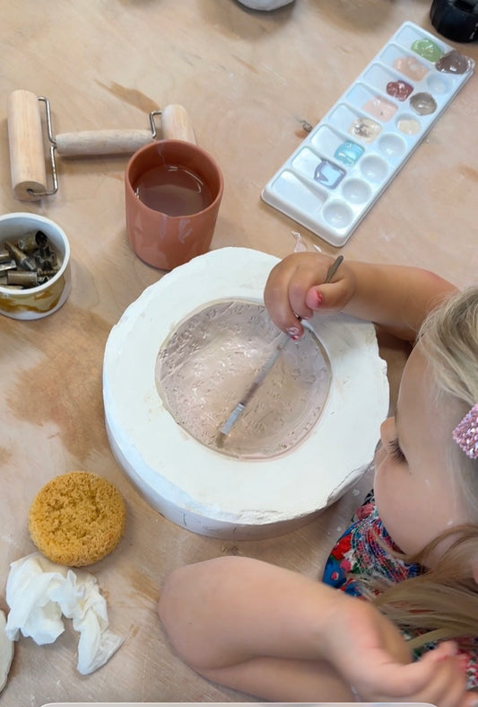 Kids After School Handbuilding Fridays •4:00 PM – 5:30 PM • Starting August 21