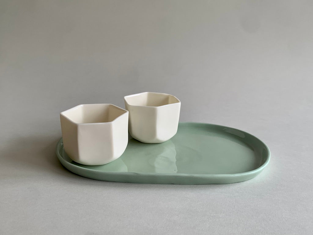 Simple Oval Plate