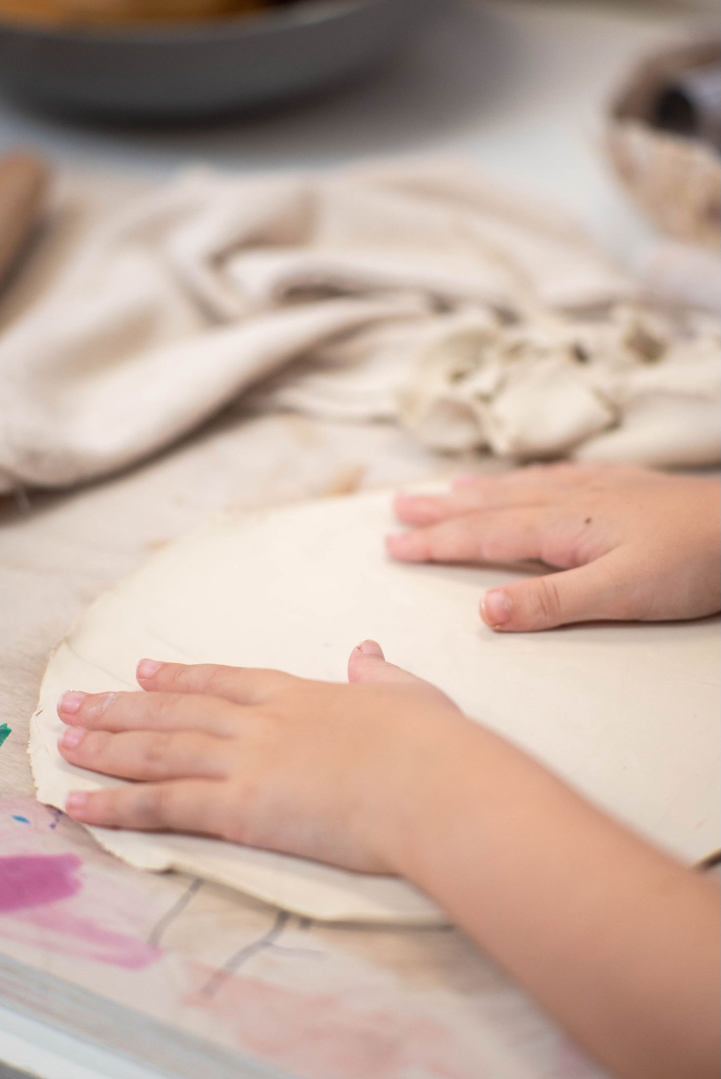 Saturday Ceramic Creativity: Hands-on Workshop!
Join us for a two-hour creative ceramics workshop this Saturday Kids Beginning Handbuilding: Saturdays 10:00am-12:00pm (4 Sessions)